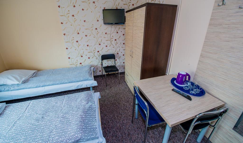 Hotelik Jankowski Raszyn Exteriör bild